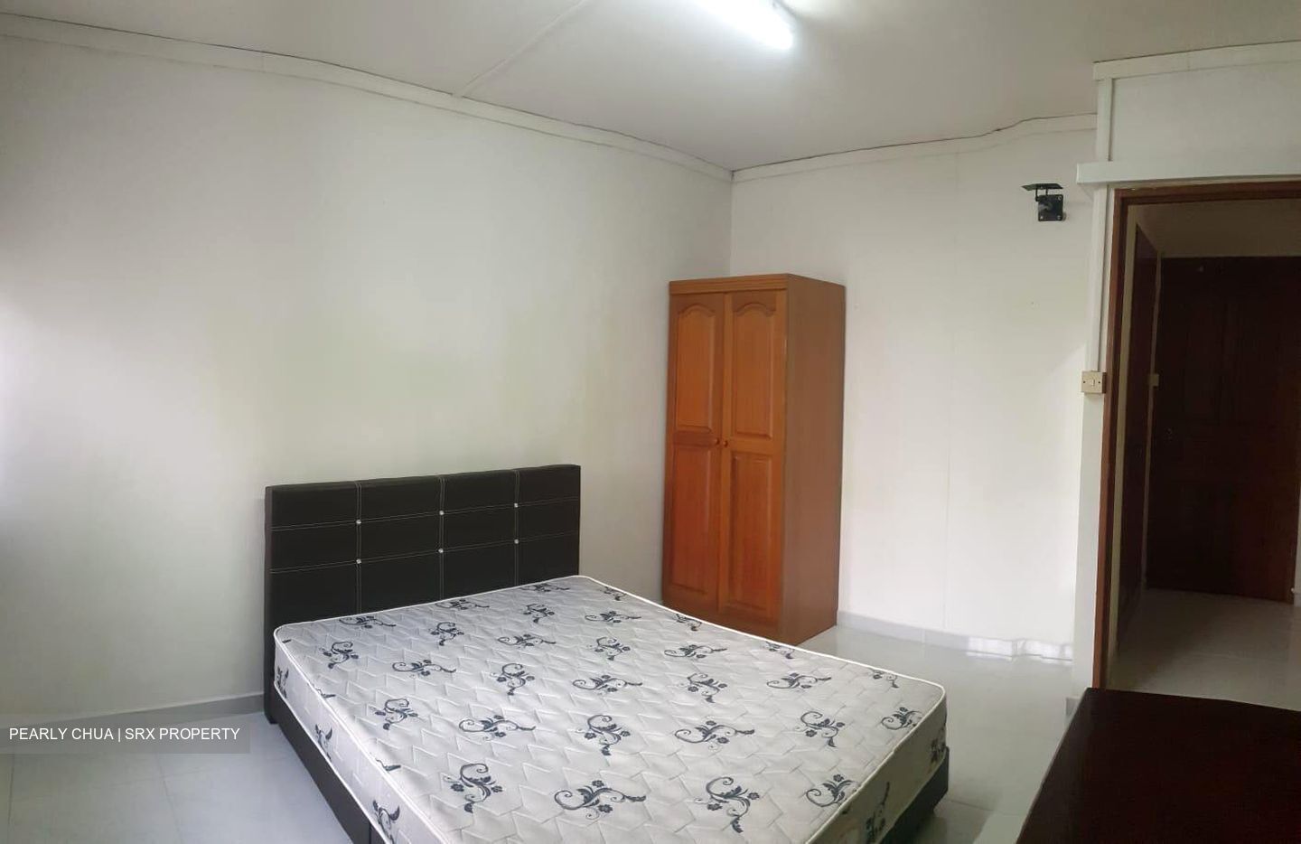 Hougang Avenue 1 (Hougang),  #555102951